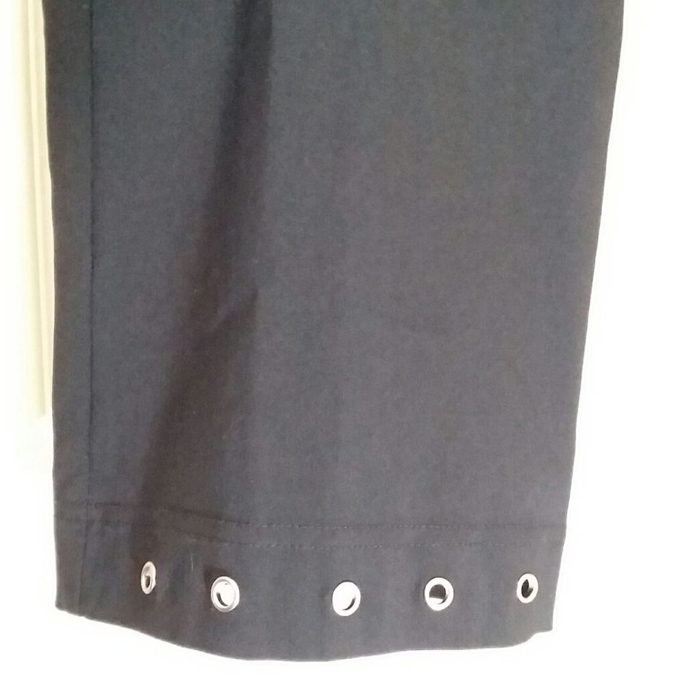 Midnight blue capri - Picture 2 of 3